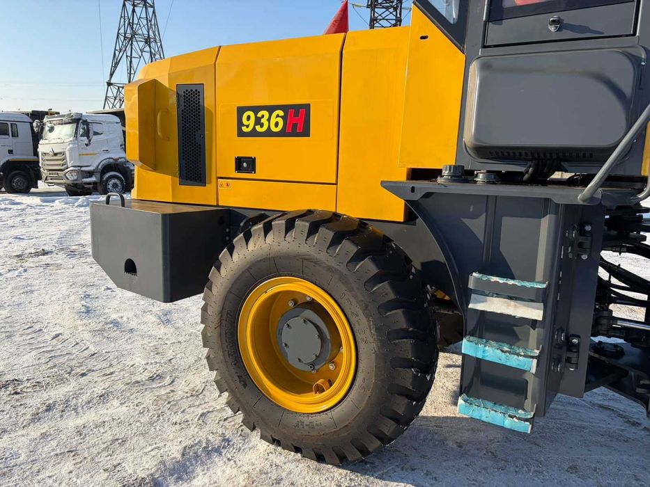 Фронтальний навантажувач погрузчик CHANGLIN 936H аналог  Komatsu