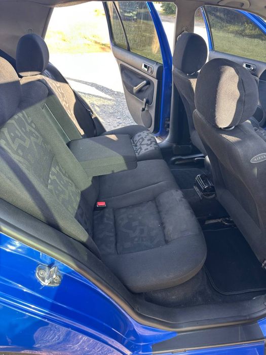 Продам Volkswagen Golf 4