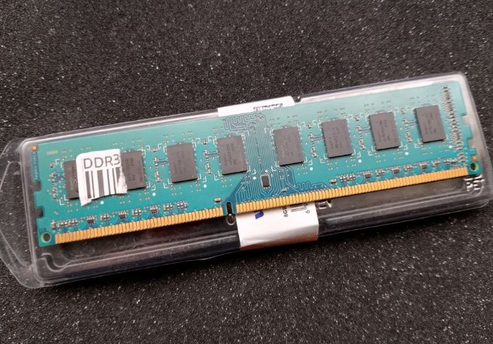 Memória 2GB 1333 DDR3