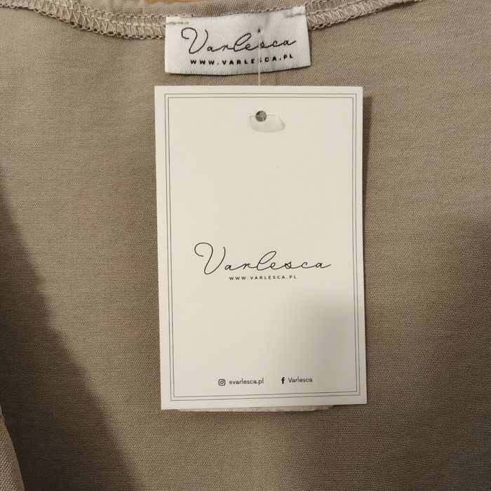 Sukienka varlescar