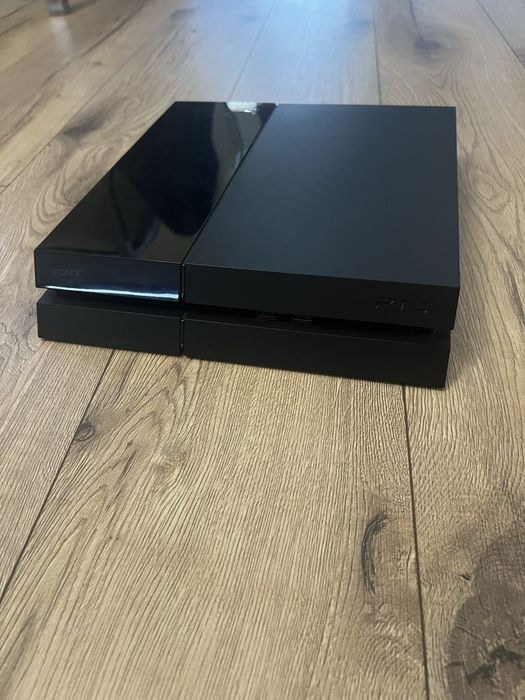 ps4 fat 500GB używany