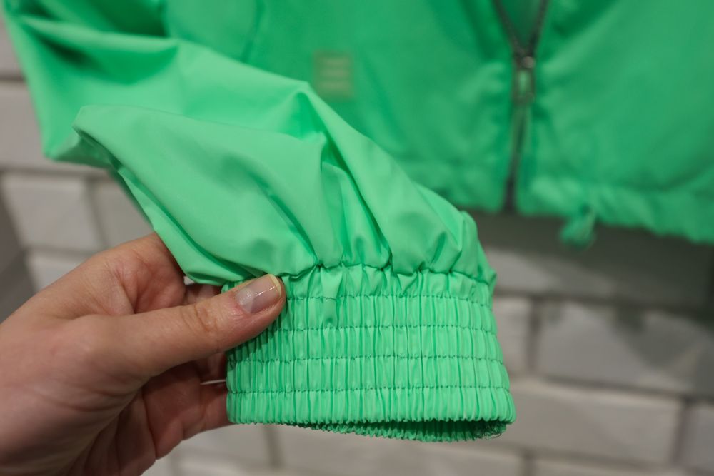 Krótka kurteczka Bershka - nowa