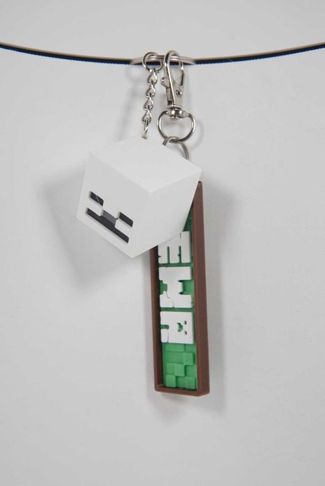 Brelok imienny z Twoim imieniem - Minecraft 3D z figurką / ZESTAW