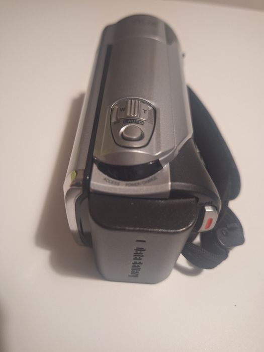 Máquina de filmar Everío JVC HD