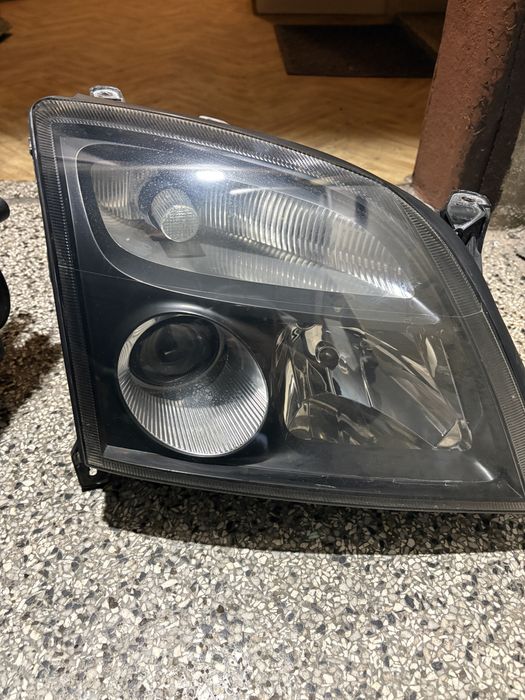 Lampy Opel Vectra C GT