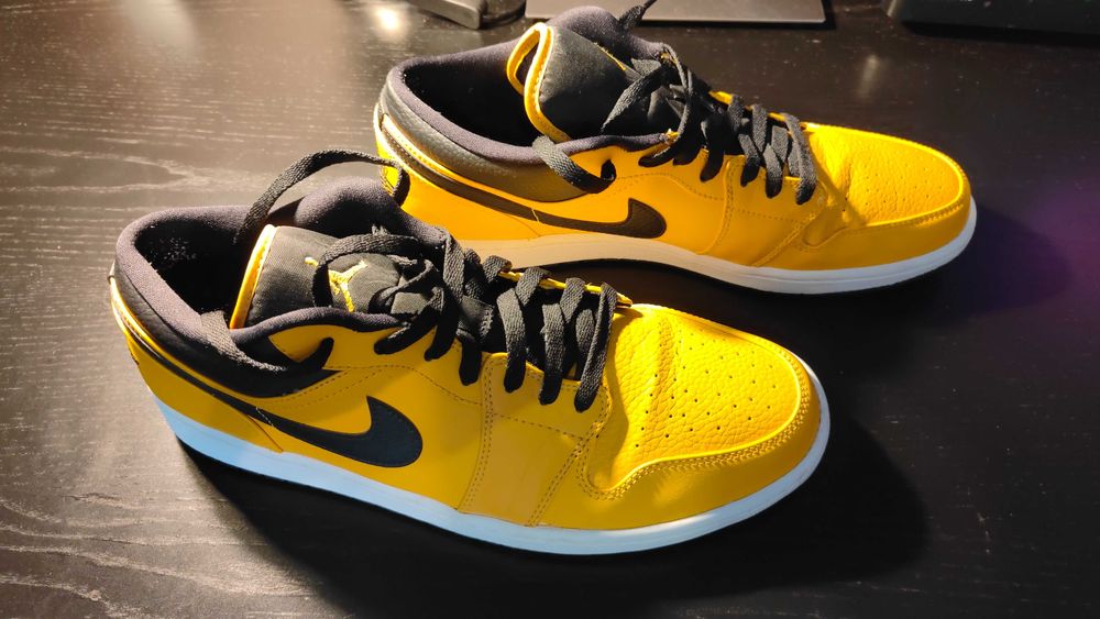 Buty Air Jordan 1 Low University Gold