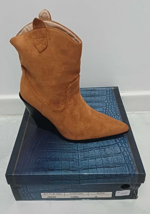 Kozaki Kowbojki Zamszowe Camel 38