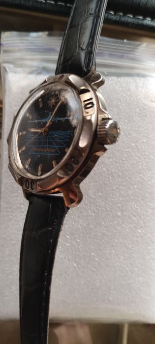 Продам часы Восток