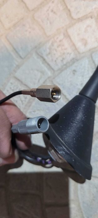 AUDI/VW/SEAT - ANTENA ORIGINAL AM/FM EM EXCELENTE ESTADO