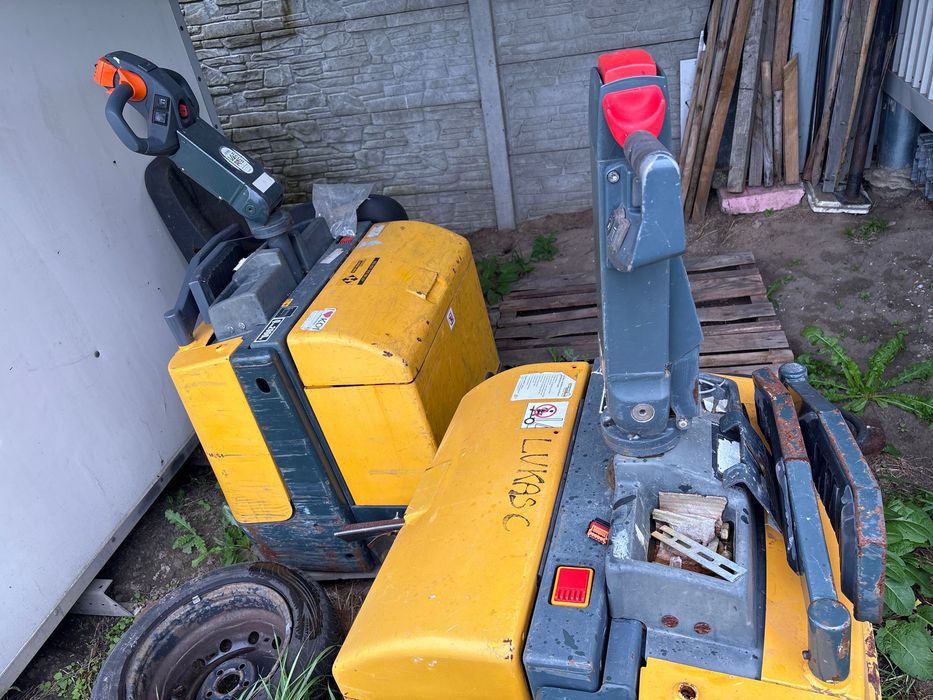 Jungheinrich paleciak elektryczny na części.