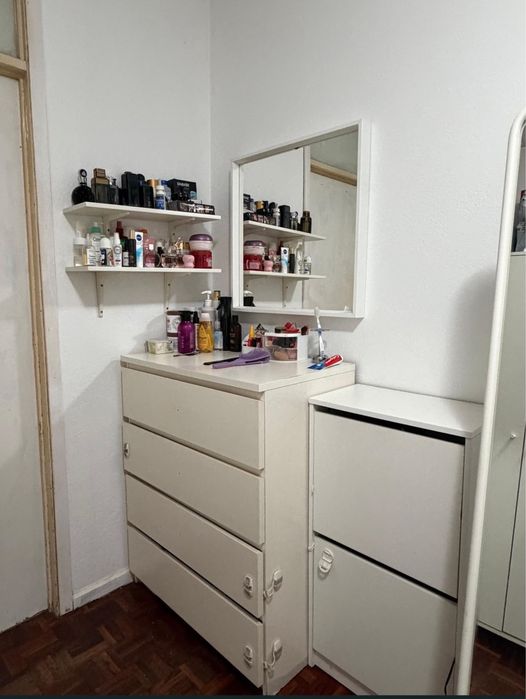 Quarto de solteiro ou casal para arrendar