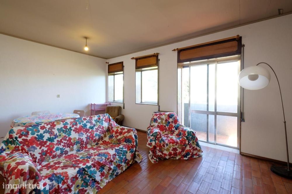 Quarto - localizado em Cidral Coimbra