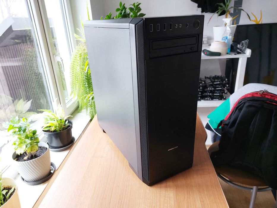 Obudowa ATX Modecom Oberon Pro LE + Zasilacz 400W