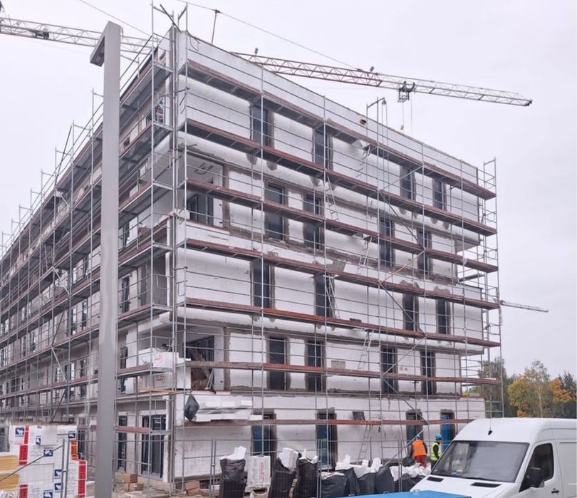 Wynajem Rusztowania elewacyjne Najlepsza cena