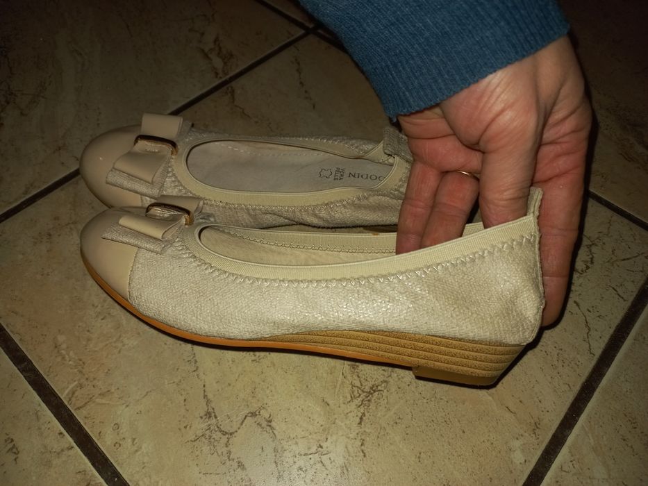 Sprzedam pantofelki