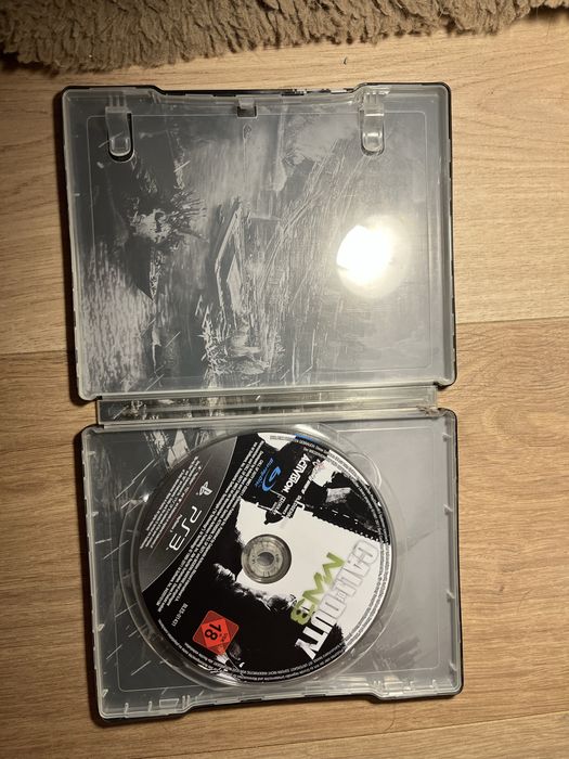 Call of duty modern warfare3 na ps3 steel box