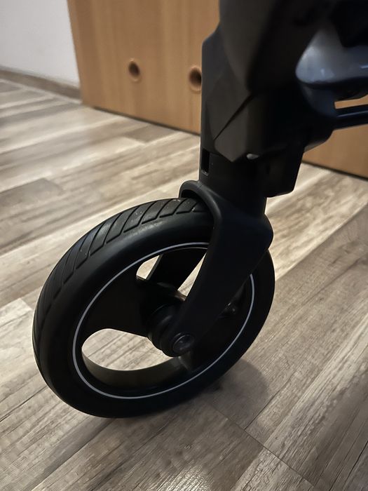 Wózek 2 w 1 marki PegPerego z 2019r. - bez spacerówki