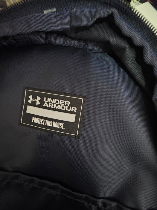 Under armour unisex