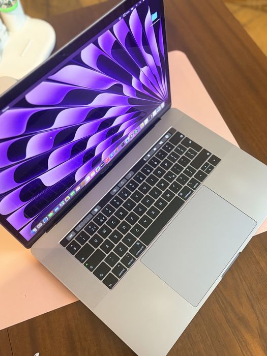 MacBook Pro 15” 2018