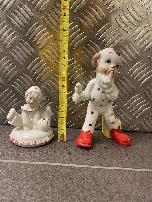 Porcelain Pierrot