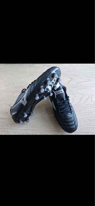 Mizuno бутси 40 розмір нові