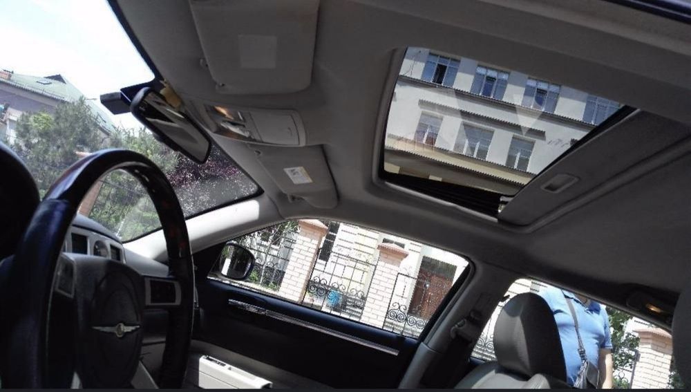 Chrysler 300 c официальный