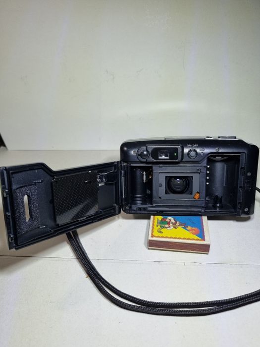 Фотоаппарат пленочный Olympus Superzoom 115