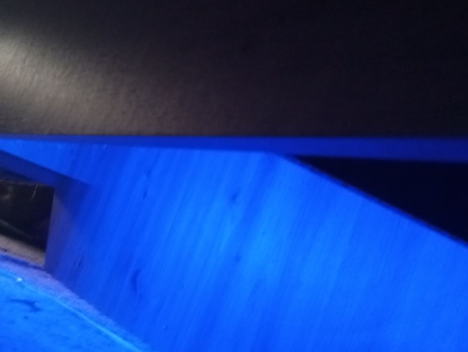 Кровать двуспальная