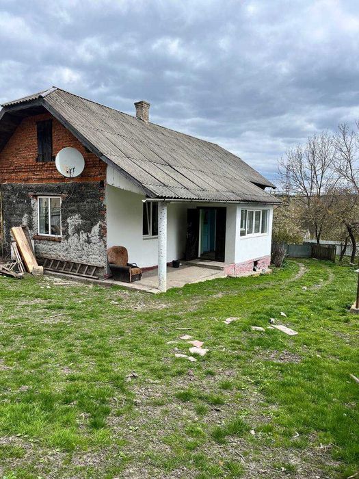 Продаж будинку біля Тернополя