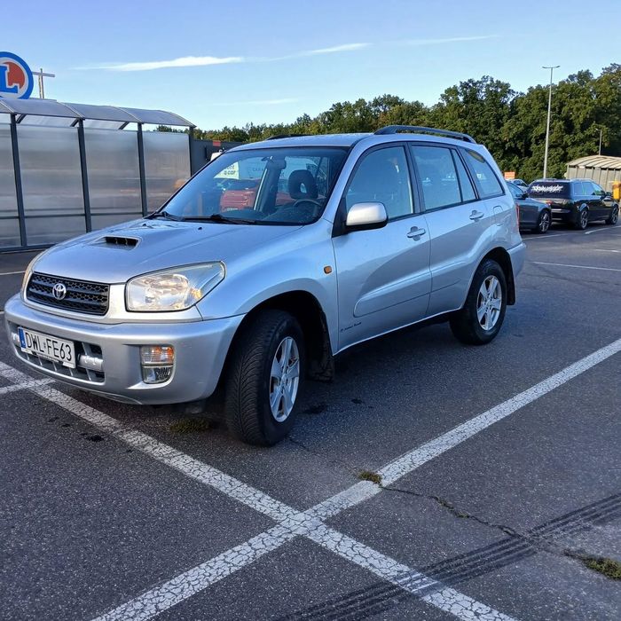 Toyota RAV-4