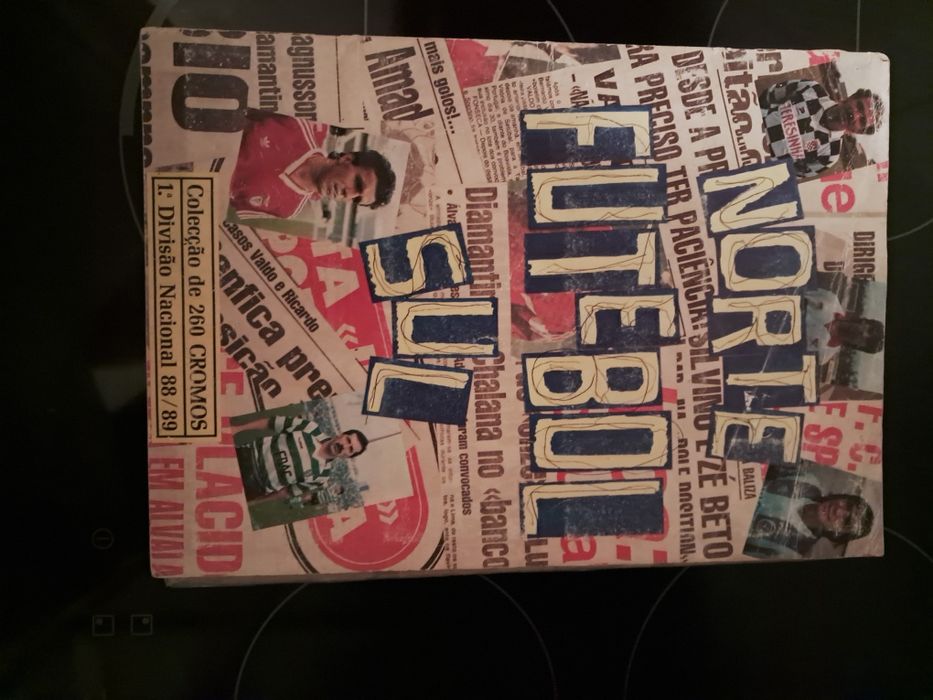 Cadernetas de cromos antigas de futebol
