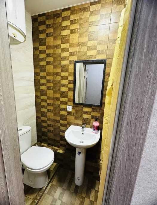 Посуточно 1я ул Братиславская 38 Институт сердца, метро Черниговская