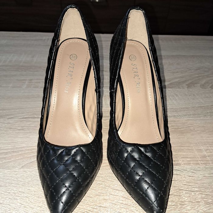 Czarne eleganckie pantofle, czółenka, szpilki rozm. 38