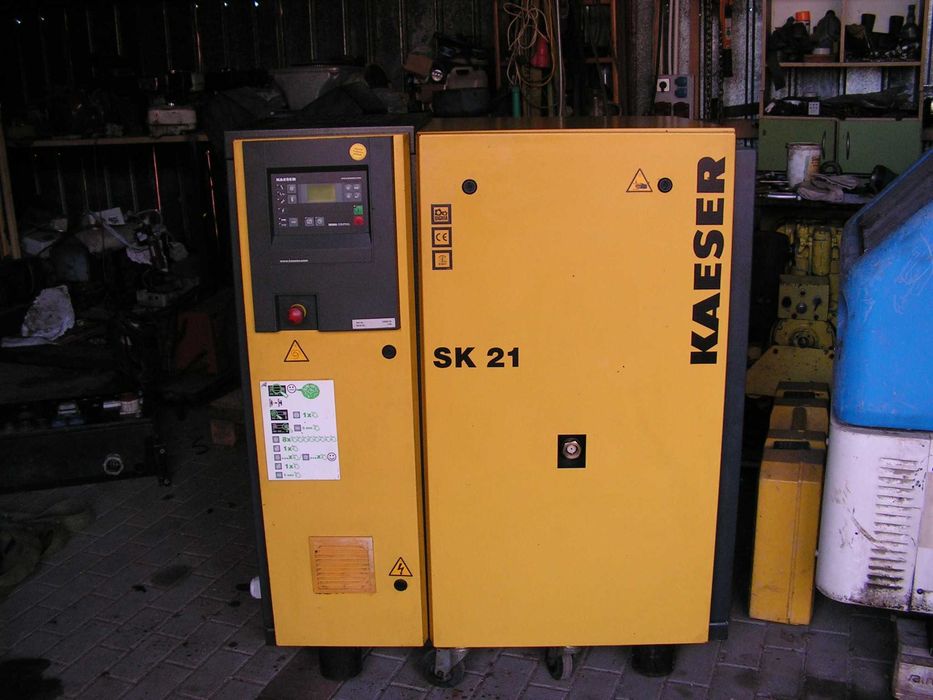 kompresor śrubowy kaeser sk21 boge sd40