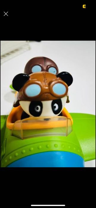 brinquedo avião do panda