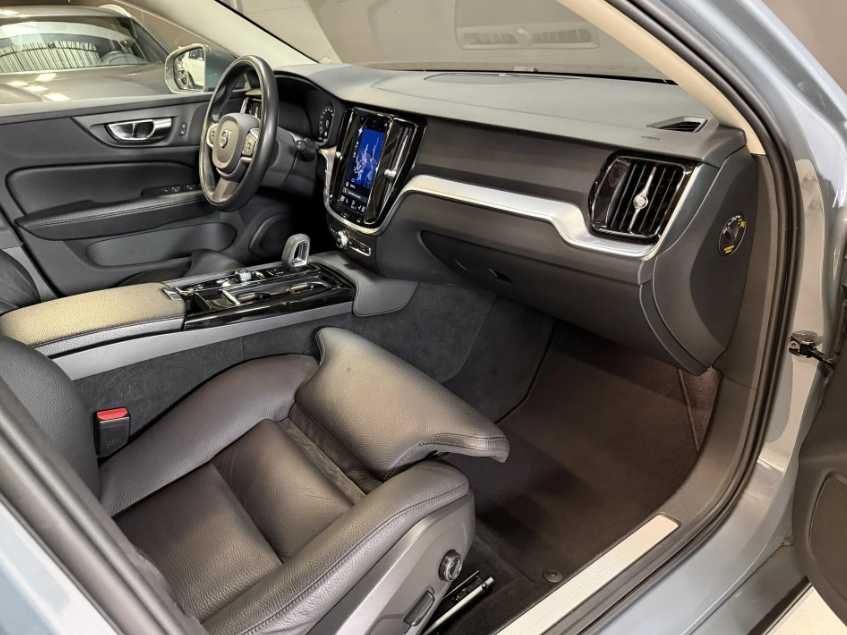 Volvo V60 T6 Recharge Inscription MY23 | Bateria 18,8 kWh | 350 cv AWD