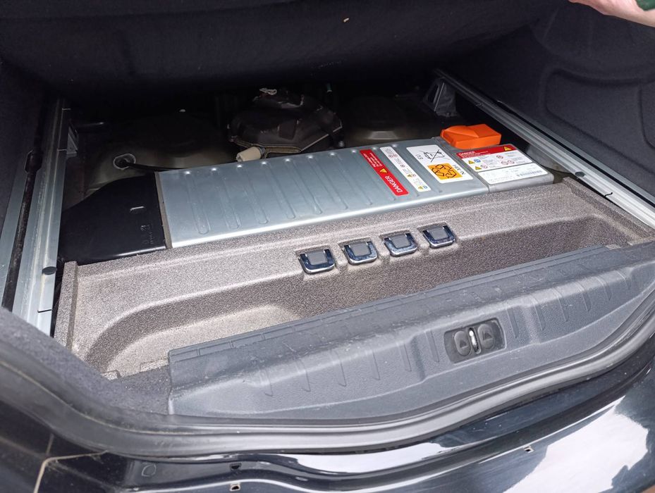 Peugeot 508 гибрид