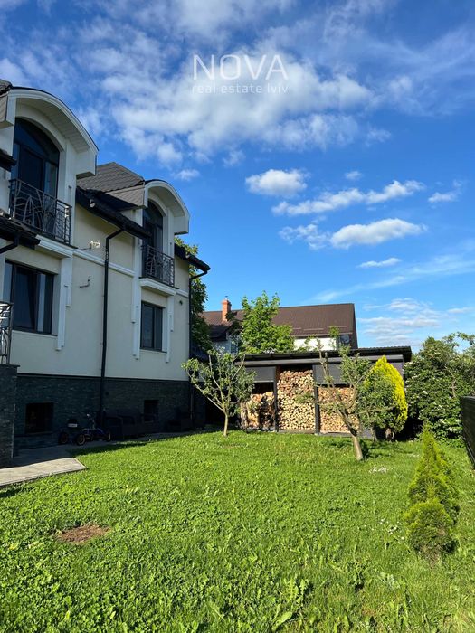 Продаж затишного будинку 274 м в м. Трускавець на вул. Лесі Українки