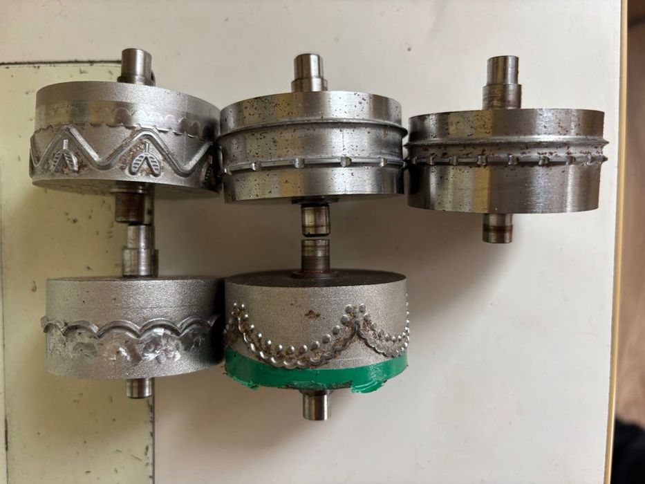 Maszyna ultradźwiękowa HS-5050 do obrusów koronek tkanin 6 wałków