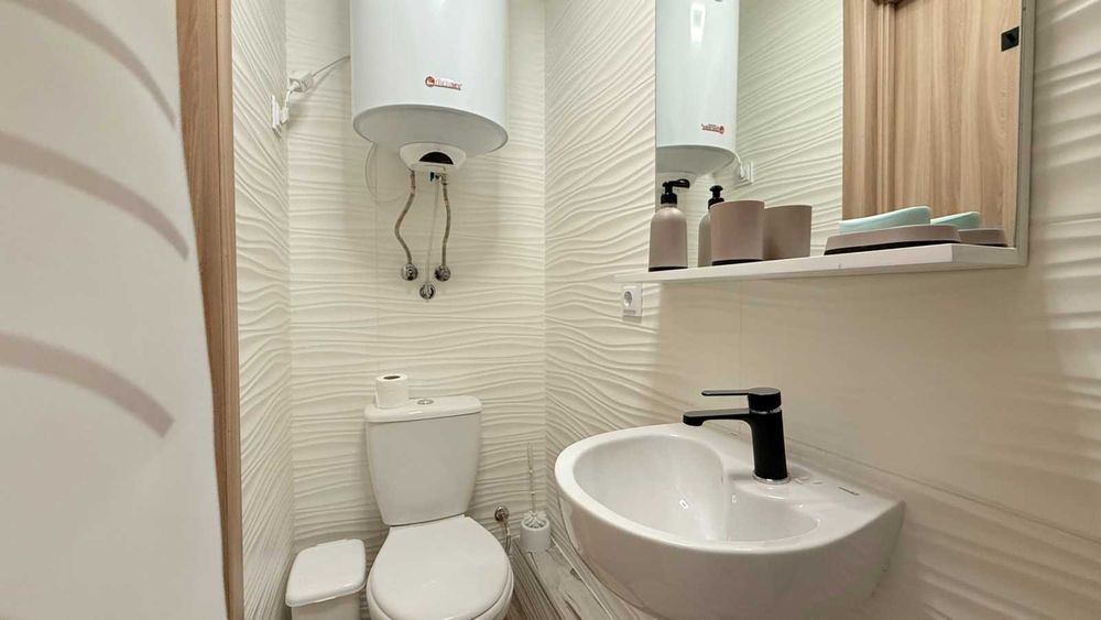 Студія в новобудові/ метро Ботанічний сад