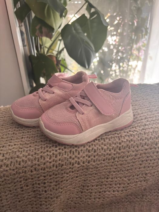 Buciki dziecięce, rozmiar 22