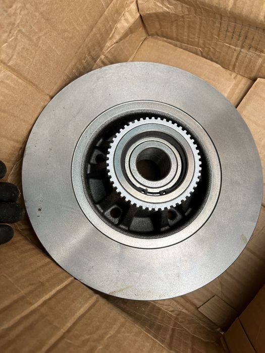 Tarcze hamulcowe Jurid 3 szt .tyl Vivaro Trafić PRIMASTAR