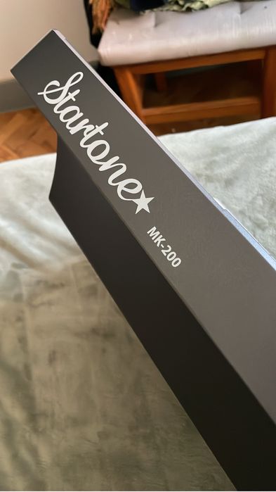 Piano eletrico em bom estado