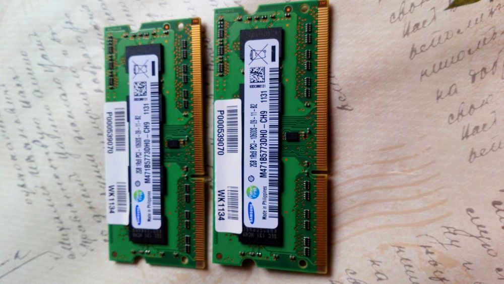 Оперативна пам'ять samsung ddr3 2gb