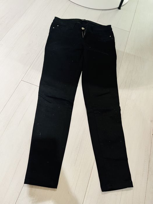 Spodnie damskie czarne rurki 34 MOHITO