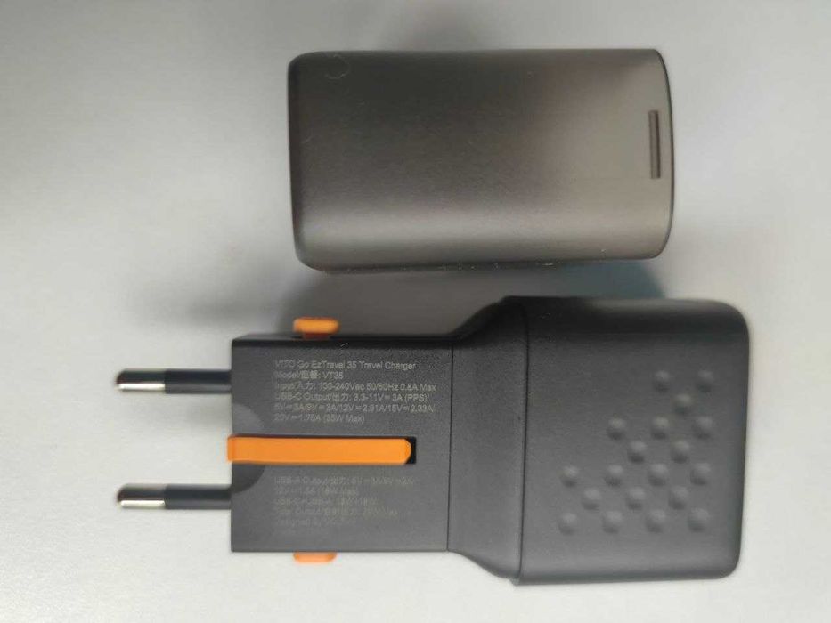 Зарядний пристрій Voltme VITO GO 35w travel charger