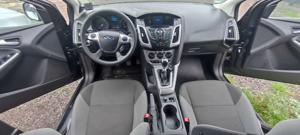 ford focus mk3 1.6 ecoboost JQDB 150 KM  lak FB samochód na części