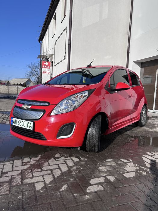 Продам електромобіль Chevrolet Spark