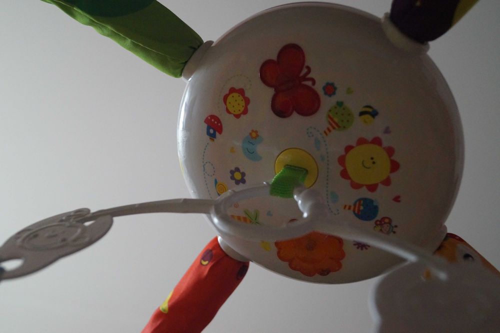 Manta de atividades para bebé.