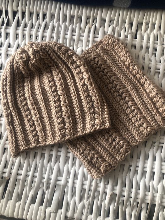 Czapka-komin welna szydełko